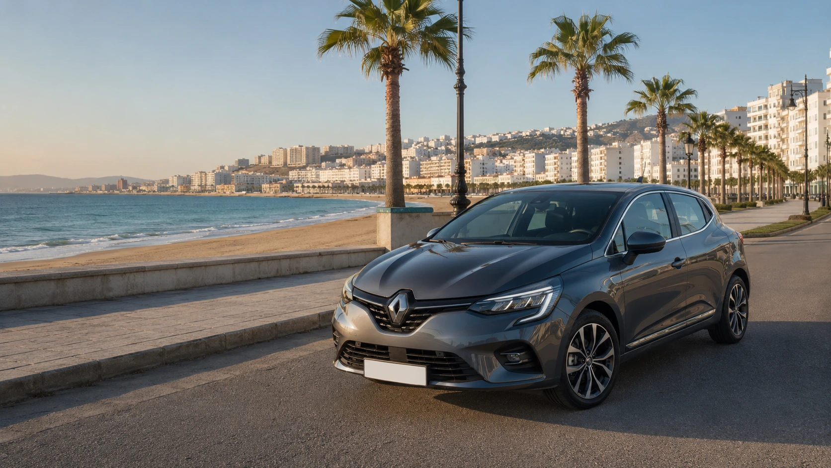 Renault Clio 5 de location sur la Corniche de Tanger